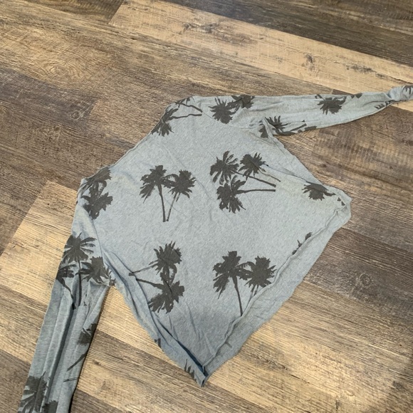 Victoria's Secret PINK Cropped Long Sleeve Shirt - Picture 4 of 4